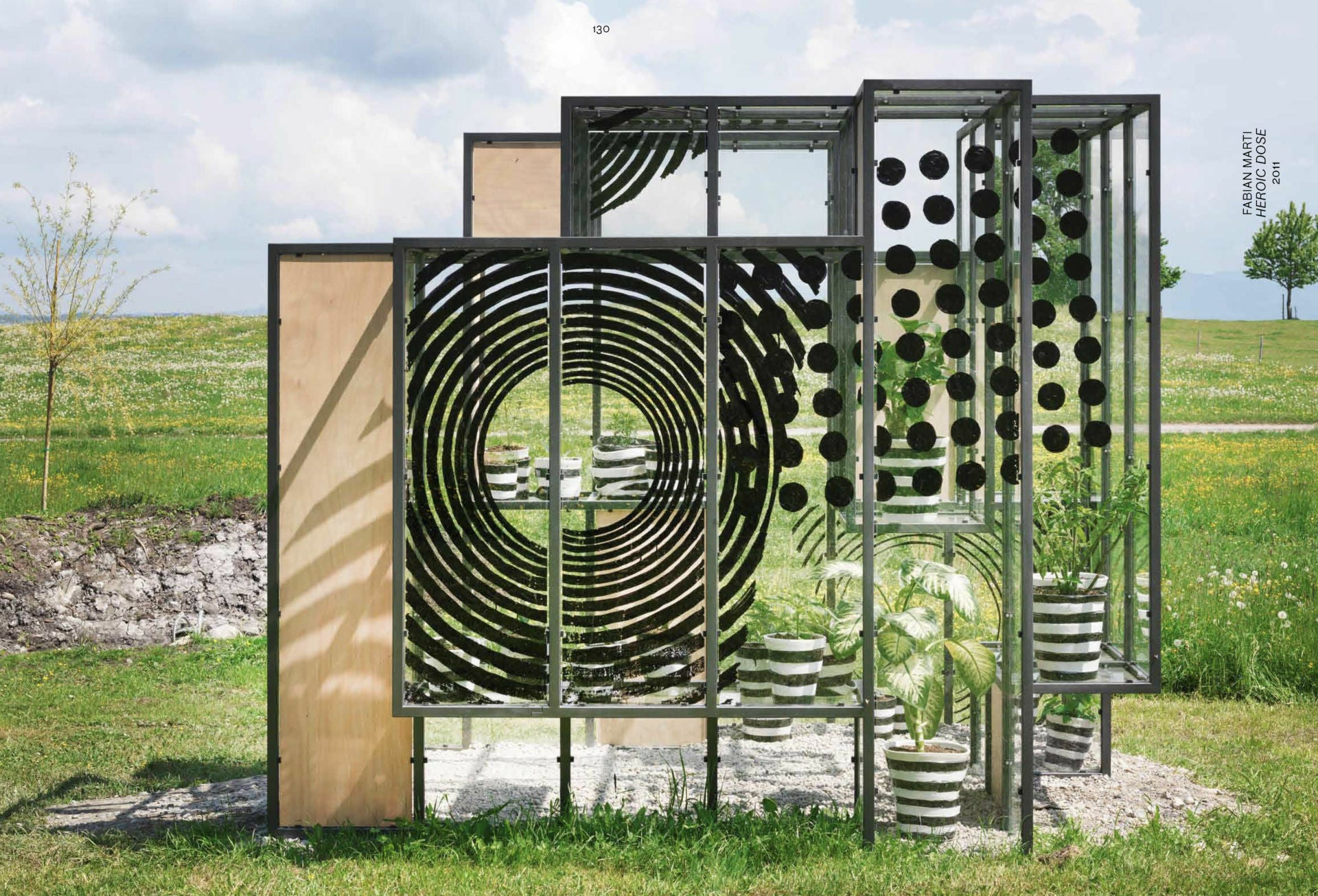 THE GARDEN OF FORKING PATHS – AN ANTHOLOGY ABOUT CONTEMPORARY FOLLIES