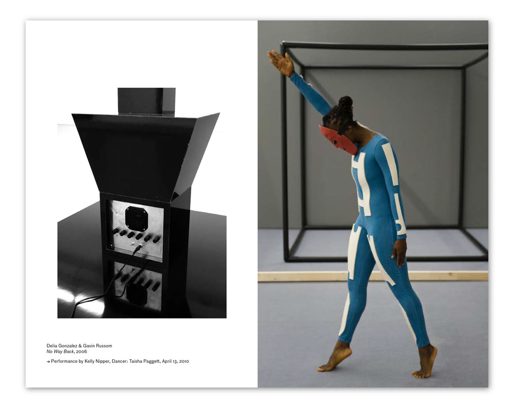 BETWEEN ZONES. ON THE REPRESENTATION OF THE PERFORMATIVE AND THE NOTATION OF MOVEMENT